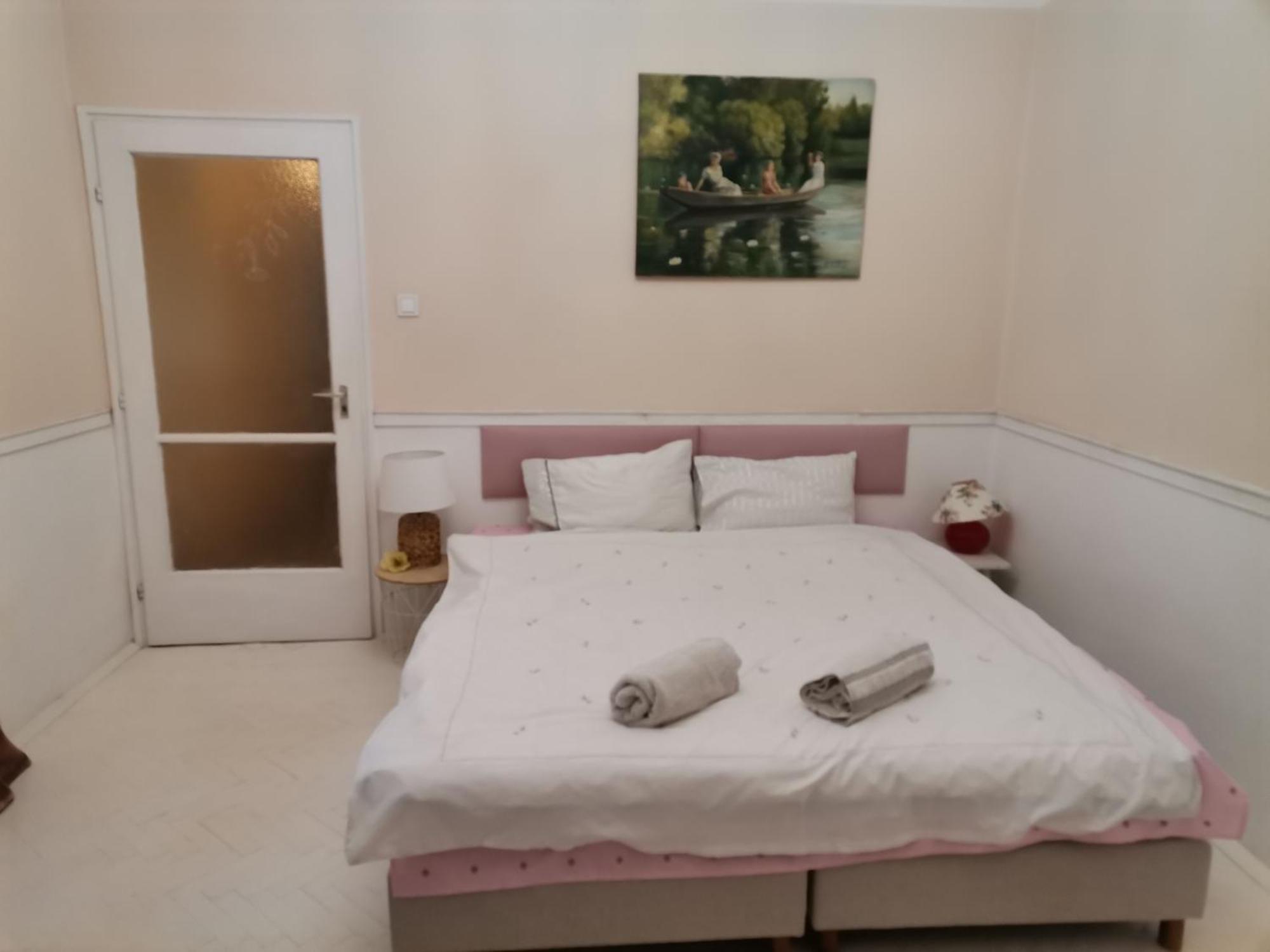 Malomszeg Apartman Pécs Exterior foto